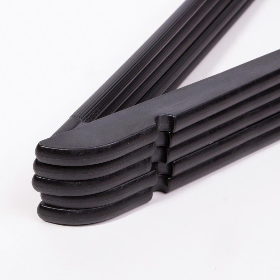 Conjunto de 5 cabides CLASSIC Preto