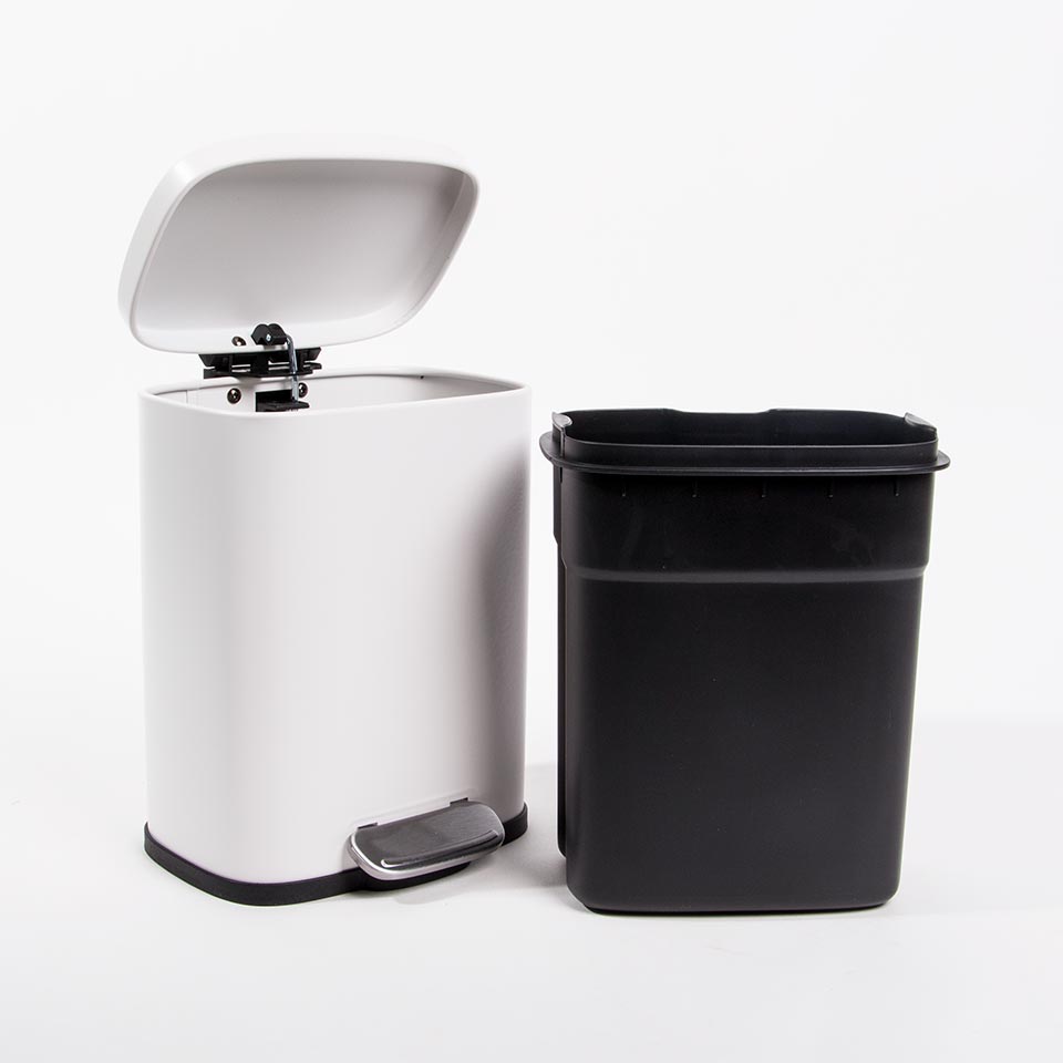 Balde do Lixo NEXA com Pedal Branco 3L