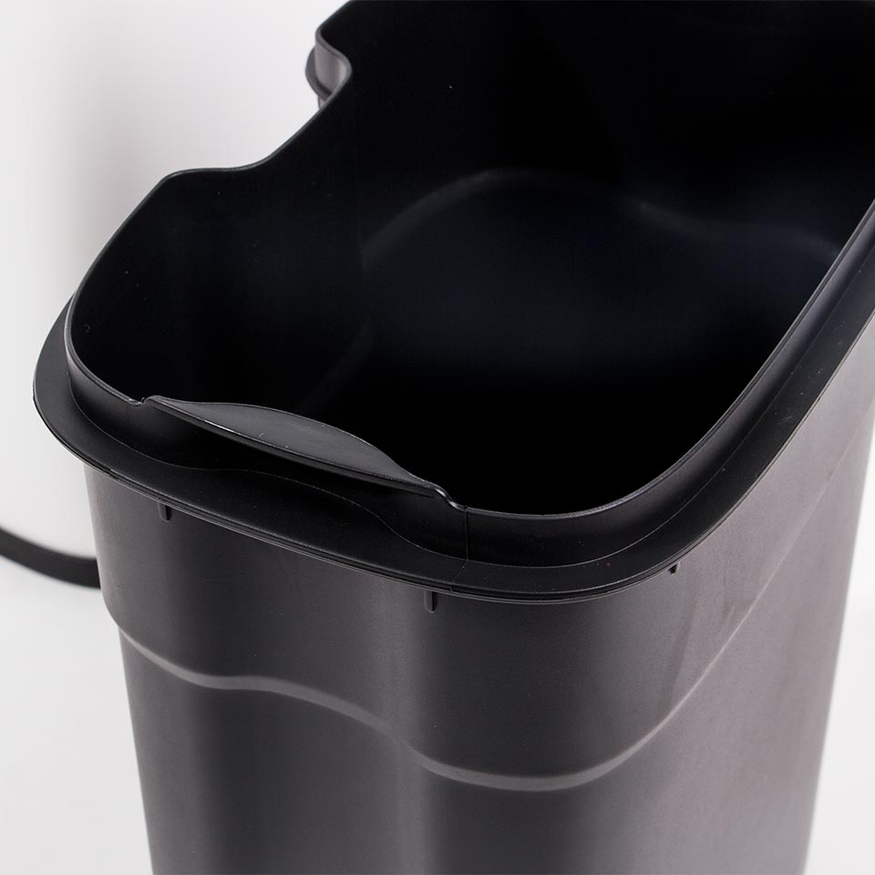 Balde do Lixo NEXA com Pedal Branco 3L