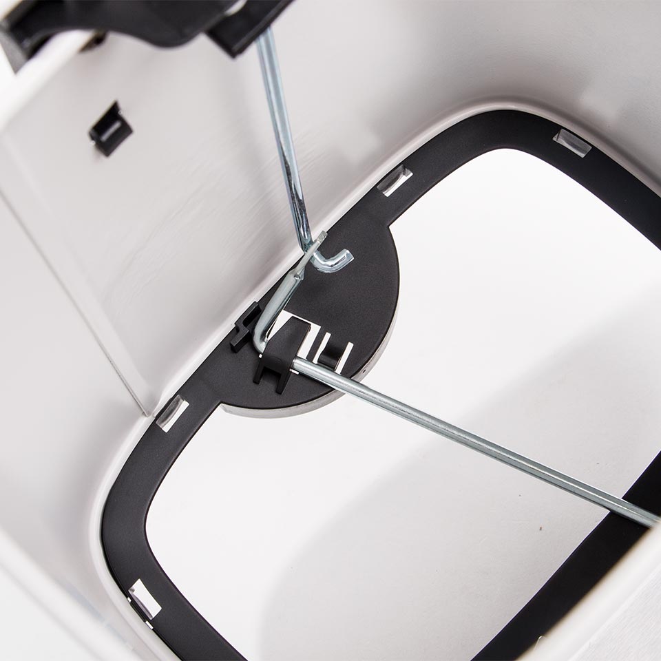 Balde do Lixo NEXA com Pedal Branco 3L