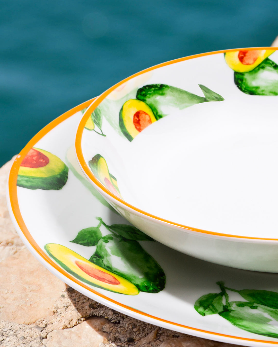 AVOCADO 18-Piece Dinnerware Set
