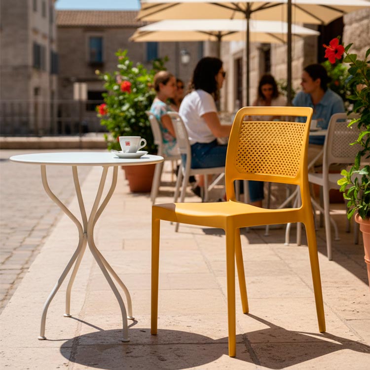 Cadeira VIKA Amarelo