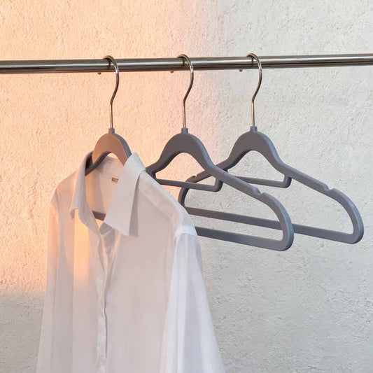 Conjunto de 3 cabides SLIM RUB Cinza
