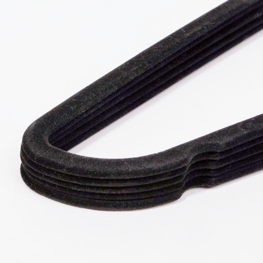 Conjunto de 5 cabides SLIM VELVET Preto
