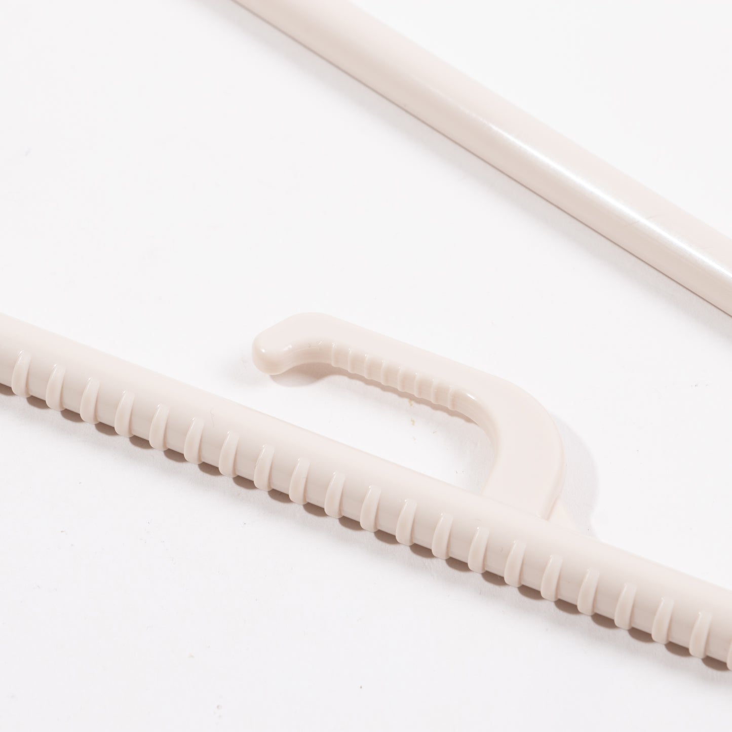 Set of 3 CINTRE Green hangers
