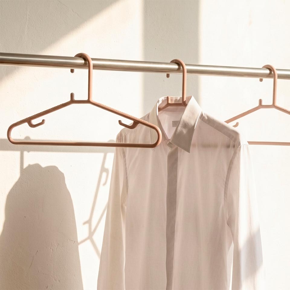 Set of 3 CINTRE Green hangers