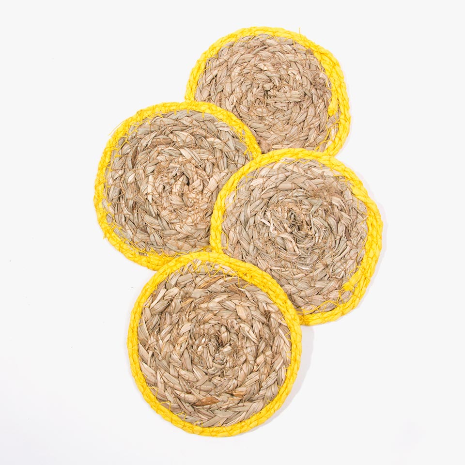 Conjunto de 4 Bases para Copos GLENDA Amarelo D. 10cm