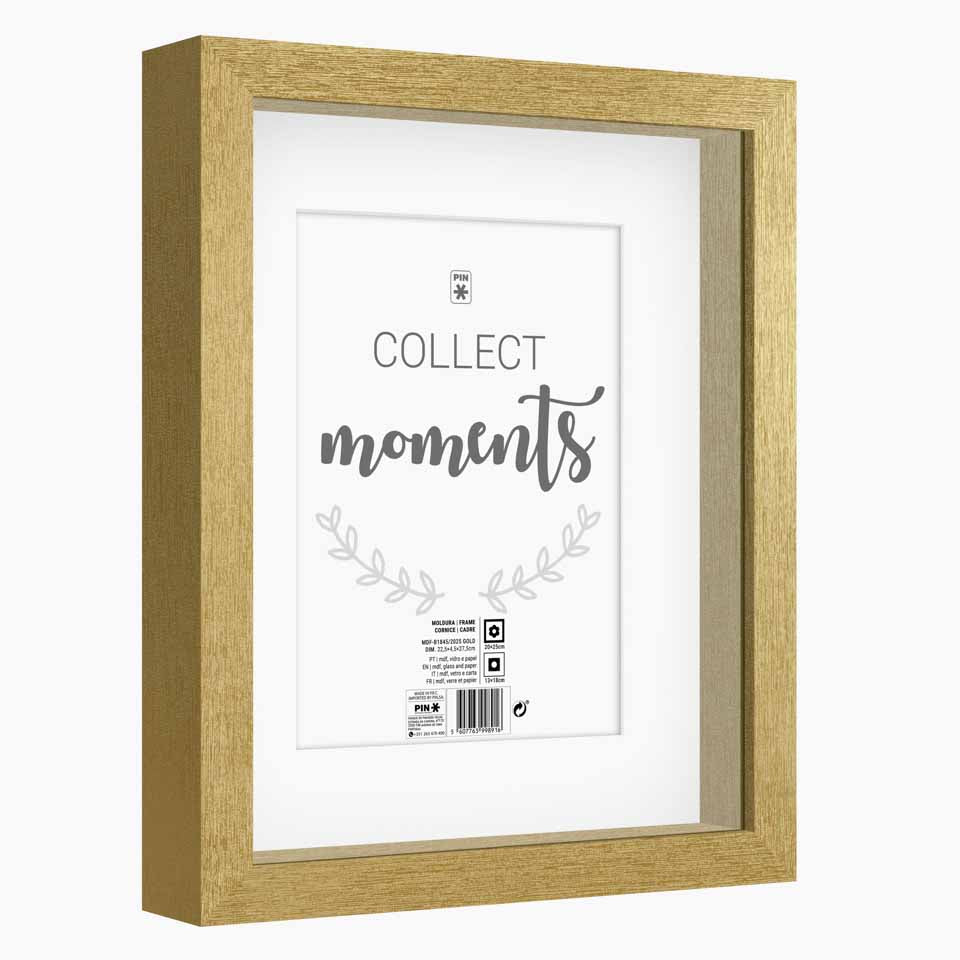 Moldura MOMENTS Dourada 20x25cm