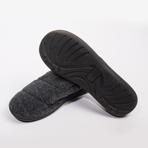 SPORT Black Slippers