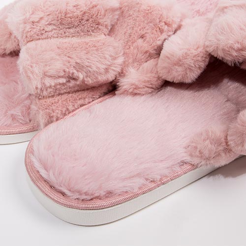 FLUFFY Pink Slippers