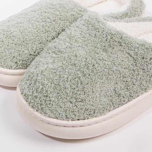 PECORA Green Slippers