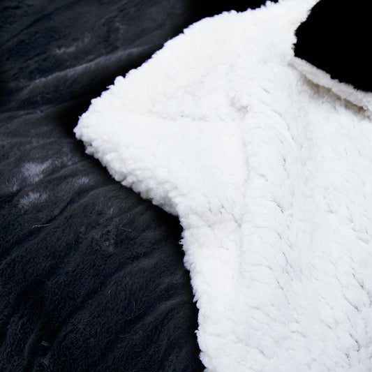 SHAGGY Black Blanket 130x180cm