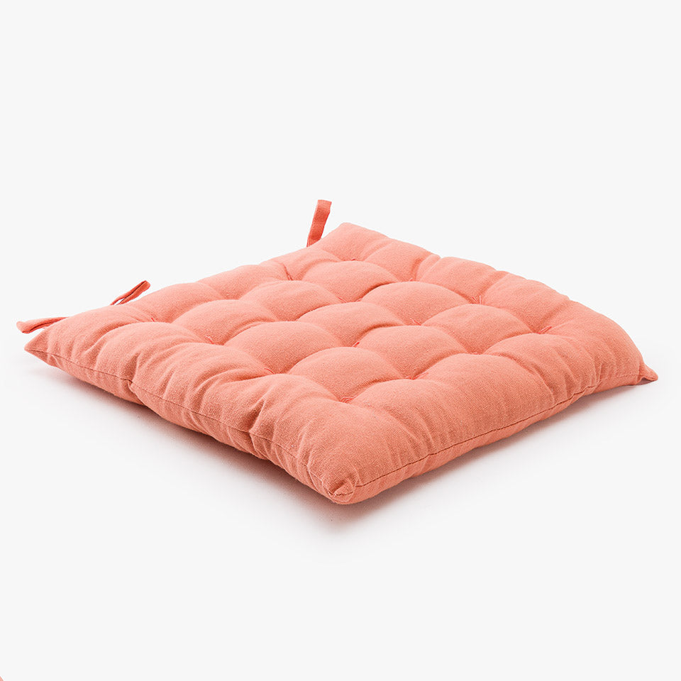 CUTE Peach Cushion 40x40cm